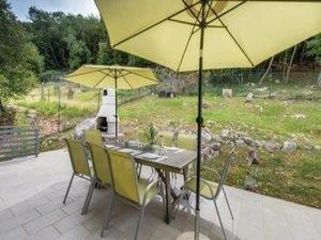 Apartments Grzic Porozina Zewnętrze zdjęcie